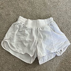 Lululemon Hotty Hot Short
